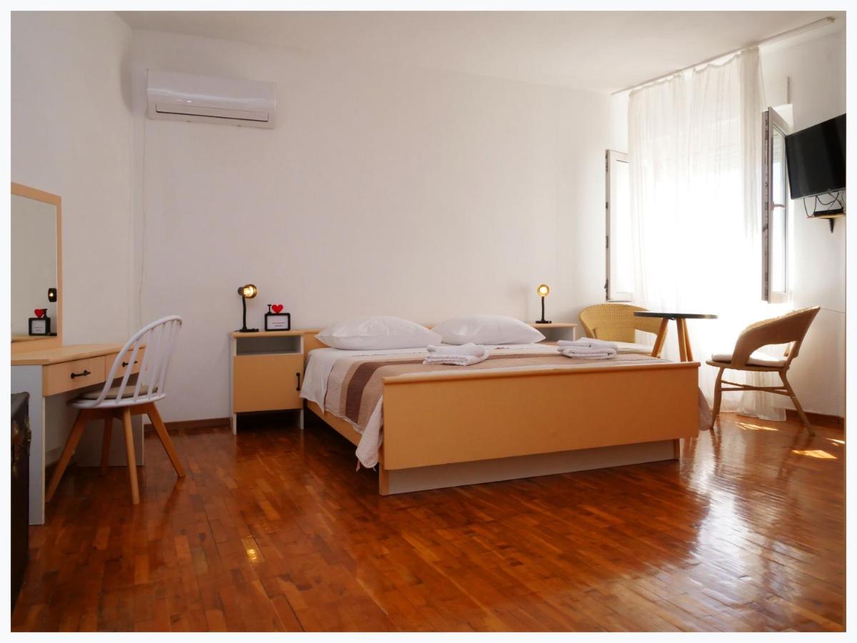 The Peninsula Apartman Primošten Kültér fotó